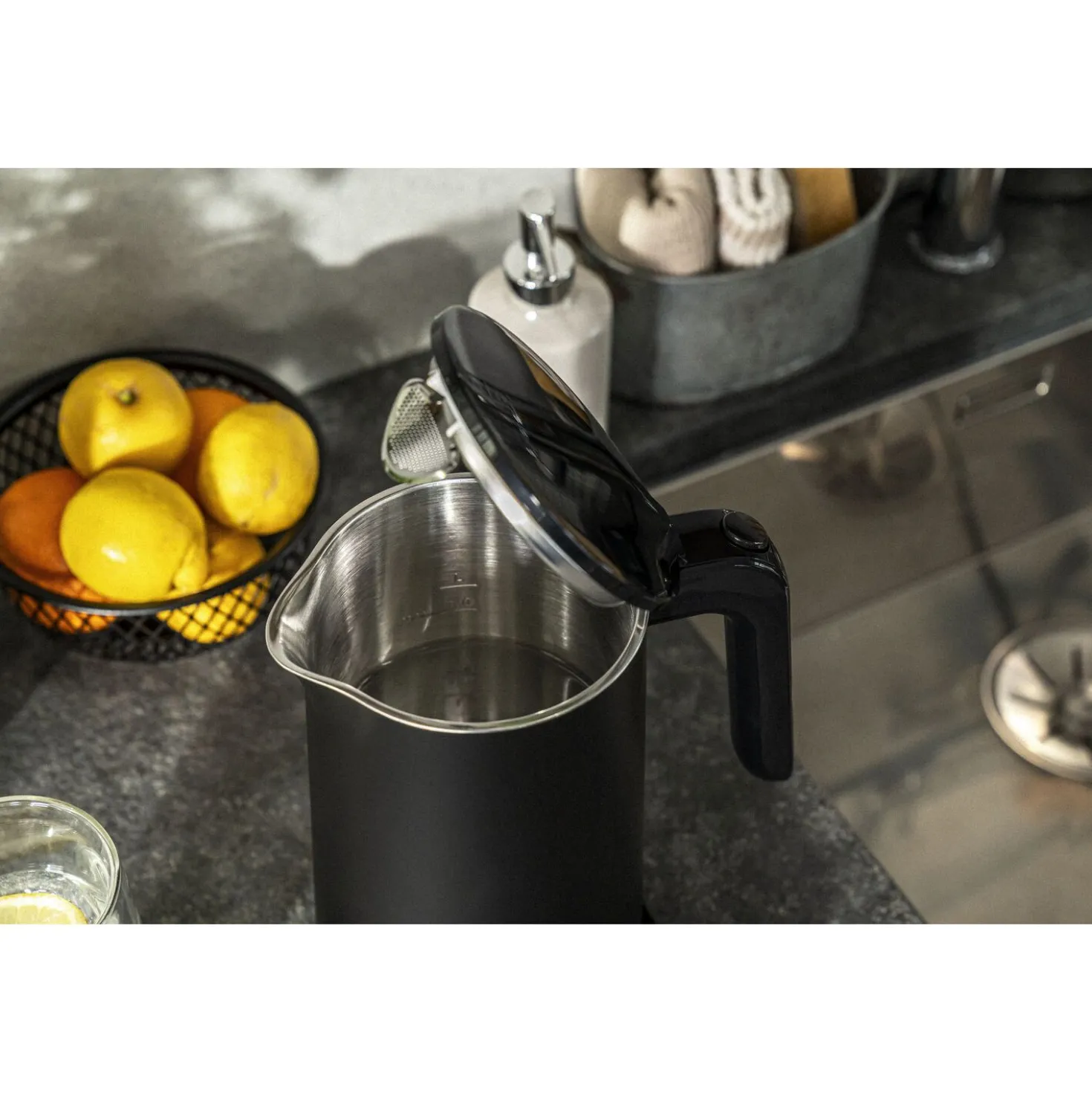 1 l, Cool Touch Kettle Pro - Black Matte