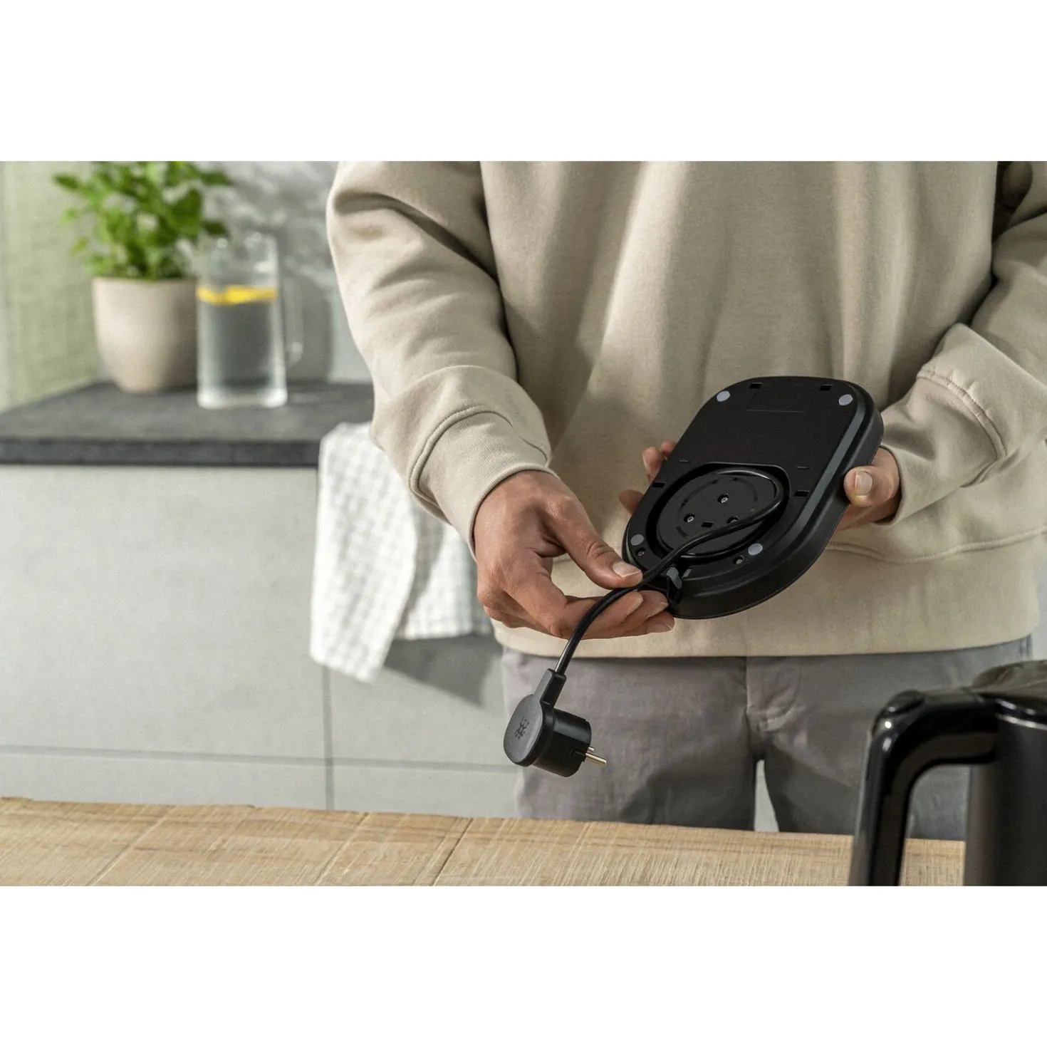 1 l, Cool Touch Kettle Pro - Black Matte