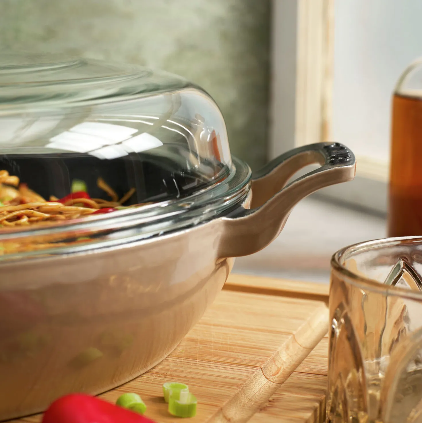 3.5 qt, Braiser With Glass Lid, Sesame