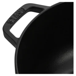 5.25 qt, Essential French Oven with Horse Lid, black matte
