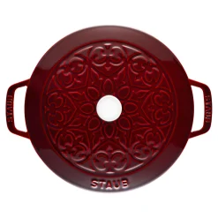 3.75 qt, Essential French Oven Lilly Lid, grenadine