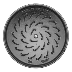 5.25 qt, Essential French Oven, sesame