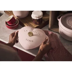 1.75 qt, Heart, Dutch Oven, Pink Peony