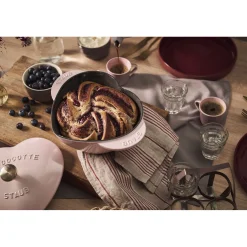 1.75 qt, Heart, Dutch Oven, Pink Peony