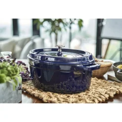 5.75 qt, Oval, Dutch Oven, Dark Blue