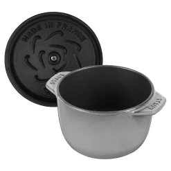 0.75 qt, Petite French Oven, graphite grey