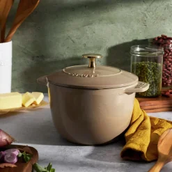 1.5 qt, Petite French Oven, sesame