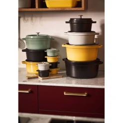 7 qt, Round, Dutch Oven, Black Matte