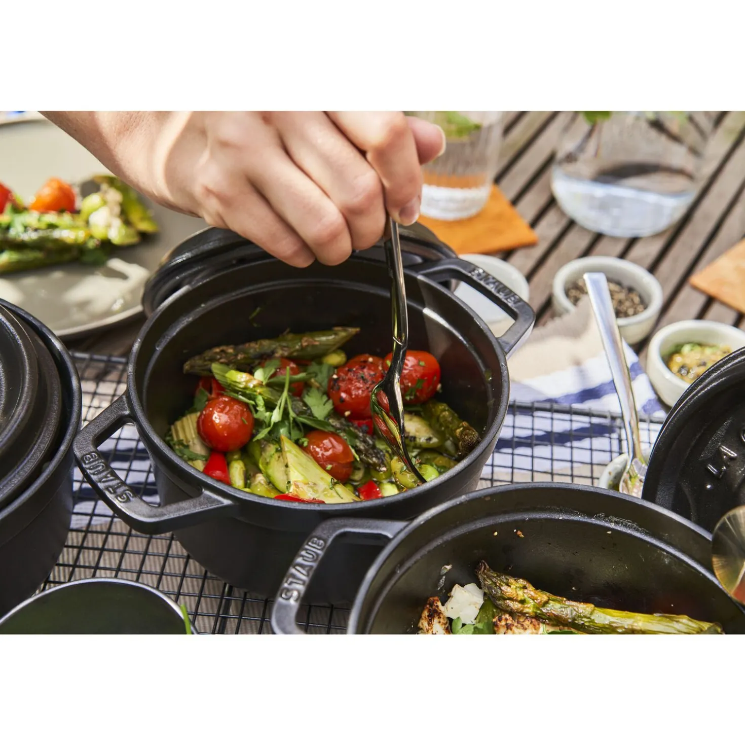 1.25 qt, Round, Dutch Oven, Black Matte