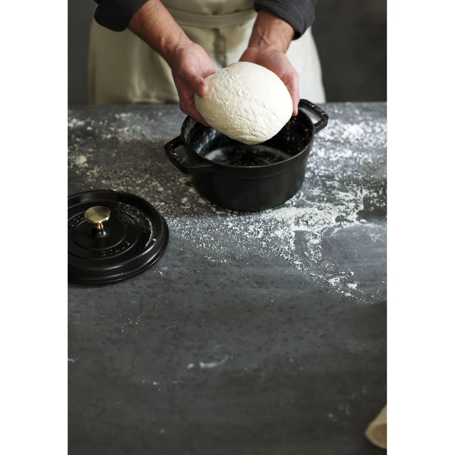 0.85 qt, Round, Dutch Oven, Black Matte