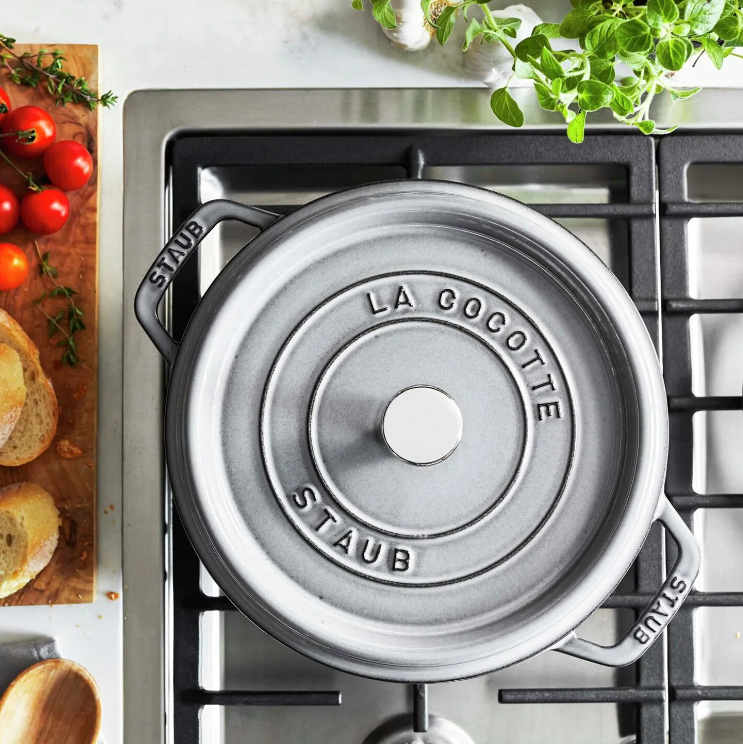 8.75 qt, Round, Dutch Oven, Graphite Grey