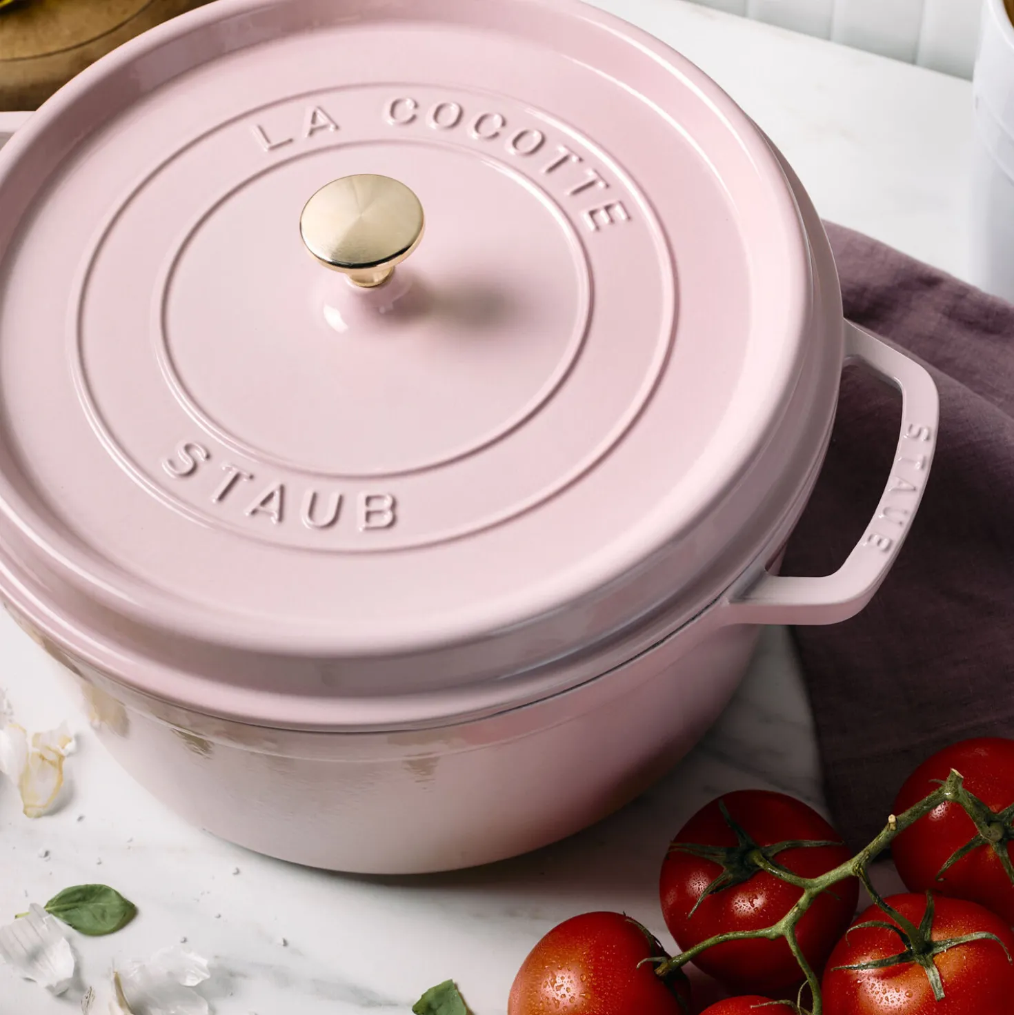 5.5 qt, Round, Dutch Oven, Pink Peony