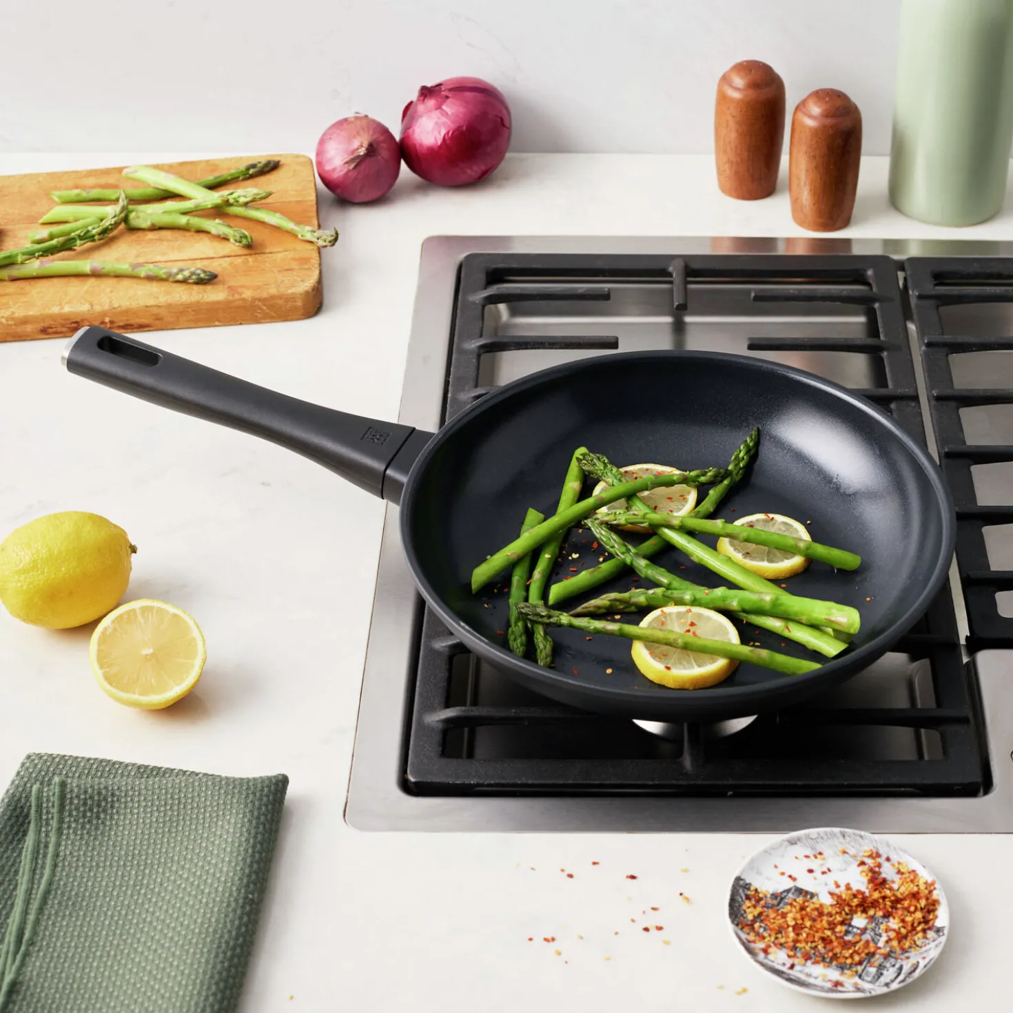 Aluminum Fry Pan, 10 inch, aluminum, Titanium-reinforced ceramic non-stick coating