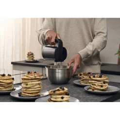 Cordless Hand Mixer, Starter Set Including Battery