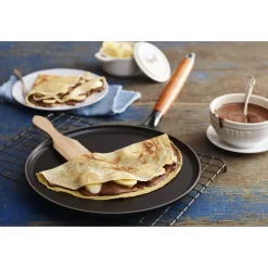 Crepe Pan with Spreader and Spatula, black matte