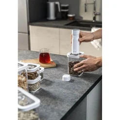 CUBE Container L / 21 cm, 1.75 Qt, Transparent-white