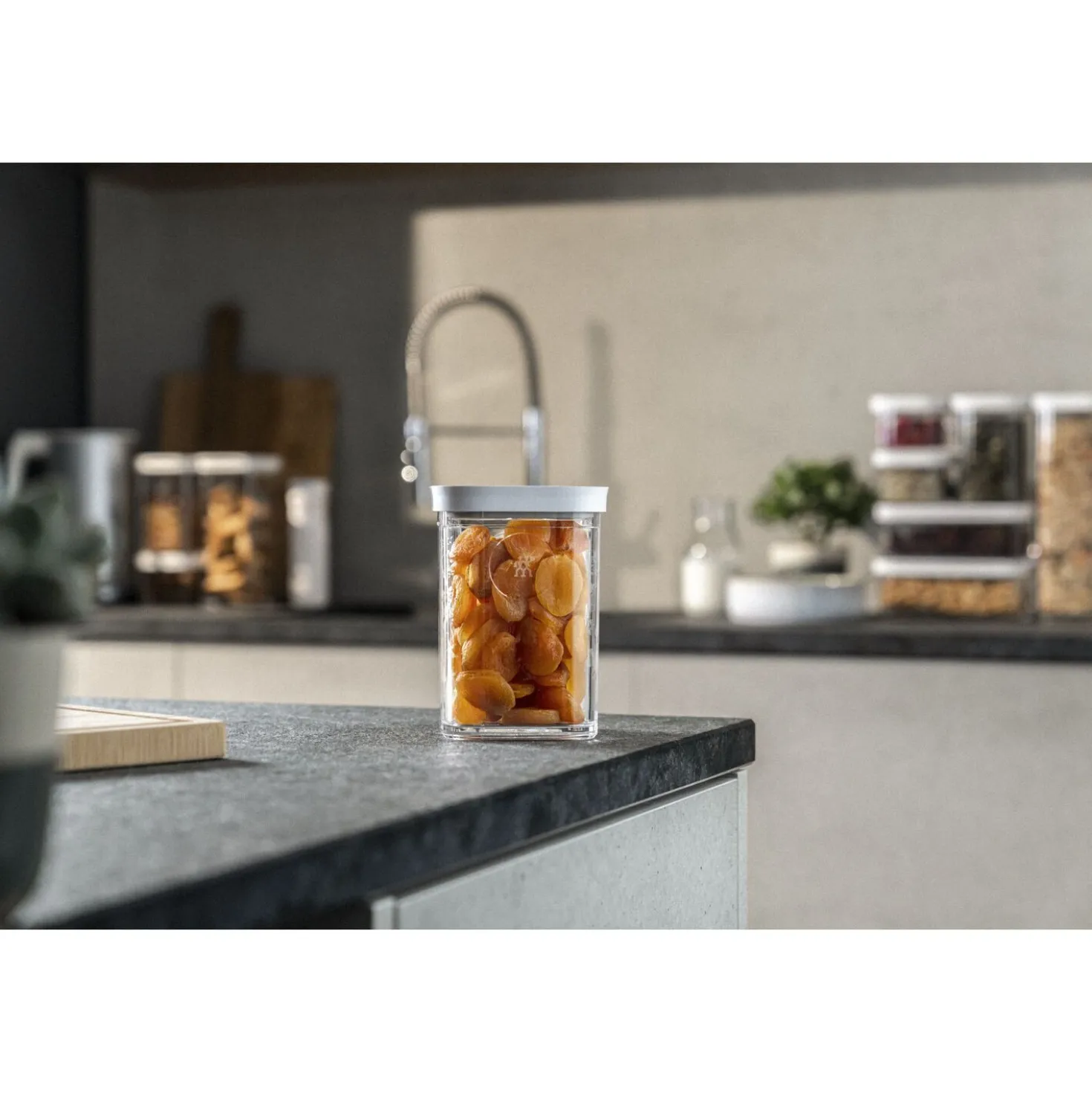 CUBE Container 2S / 11 cm, 0.875 Qt, Transparent-white