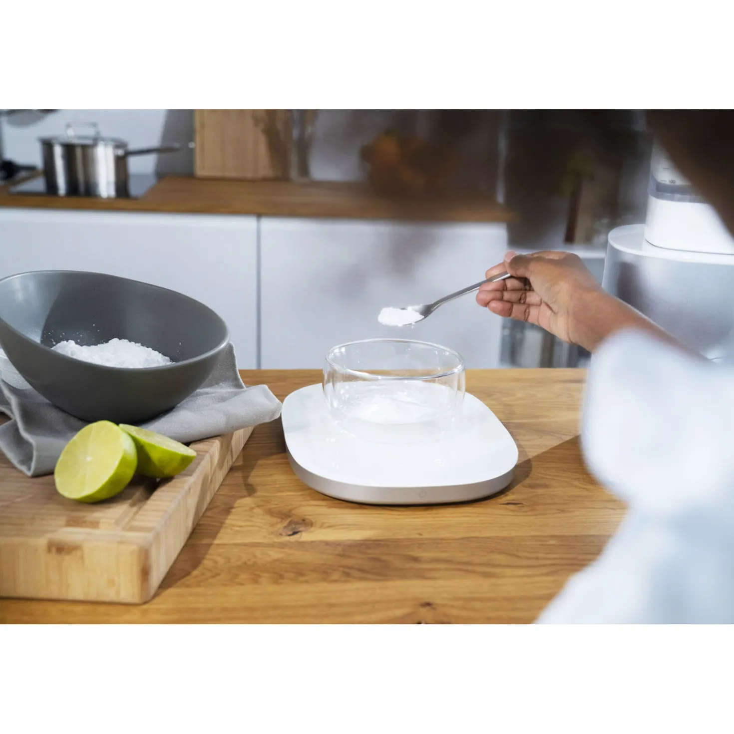 Digital Kitchen Scale - Silver