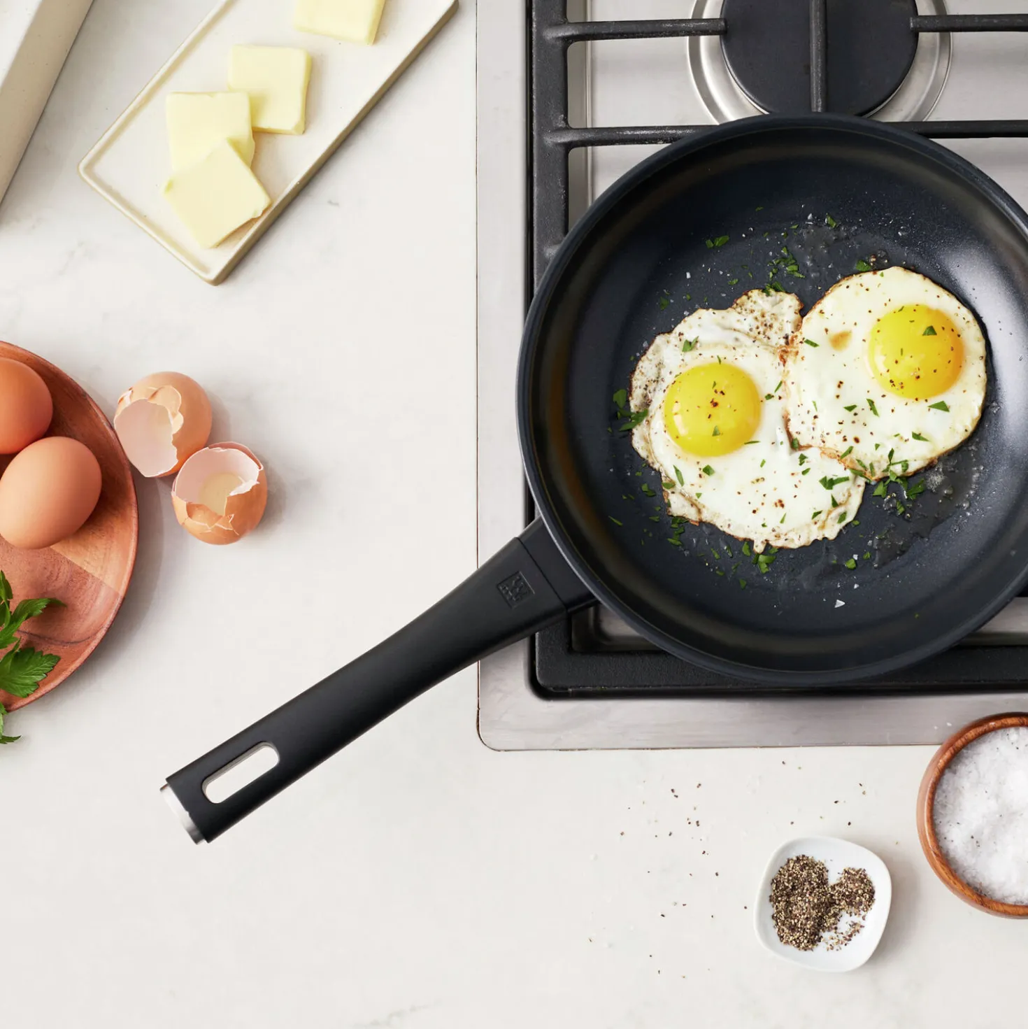 Frying pan, 8 inch, aluminum, Titanium-reinforced ceramic non-stick coating