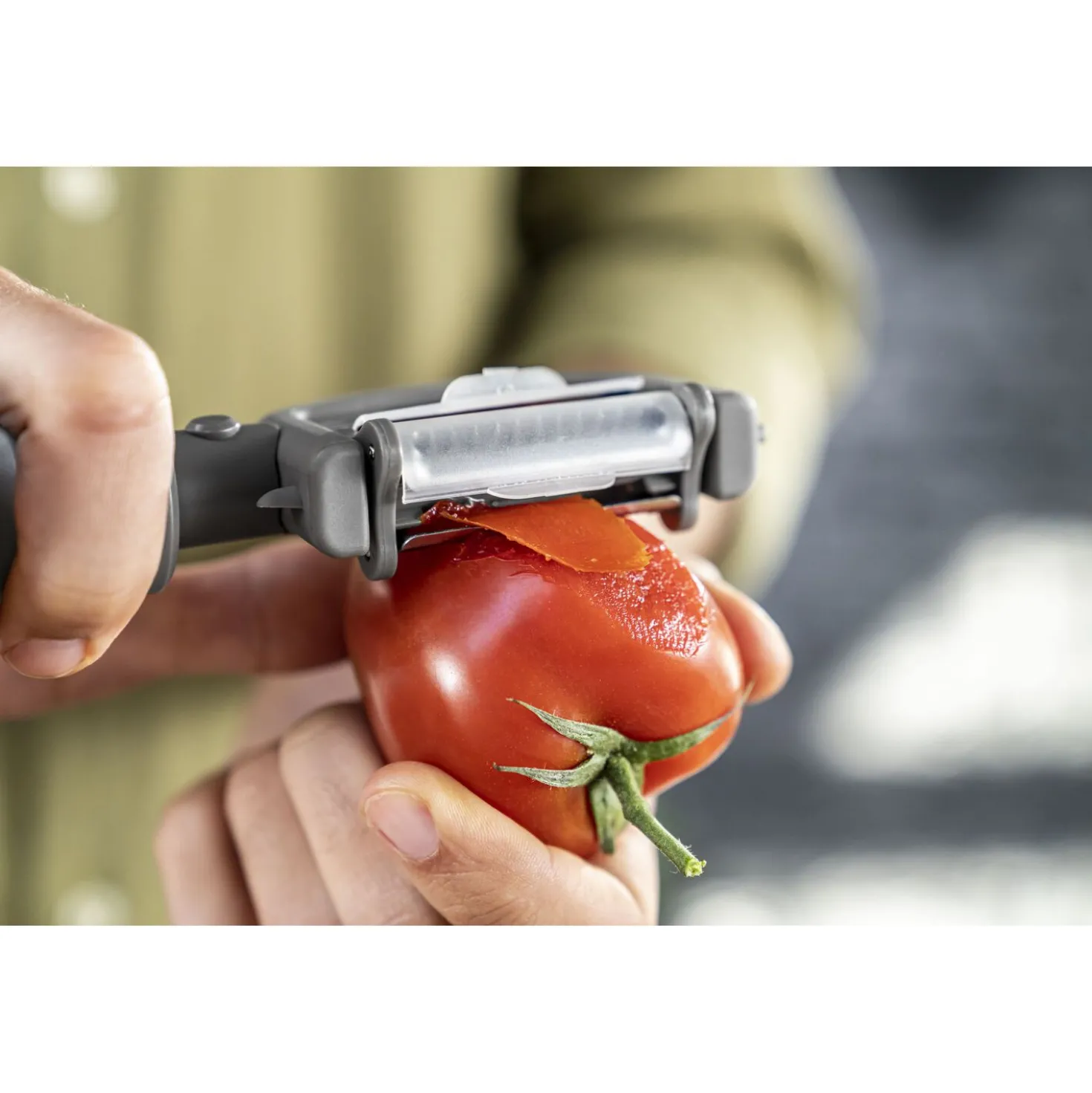 5-in-1 peeler, grey