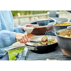 12-inch, 18/10 Stainless Steel, Wok, Silver-black