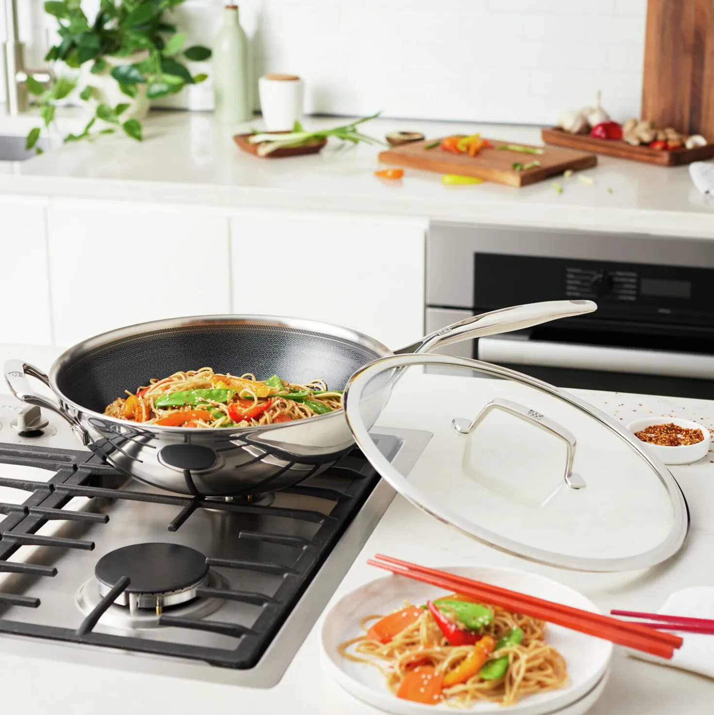 12-inch, 18/10 Stainless Steel, Wok With Lid, Silver