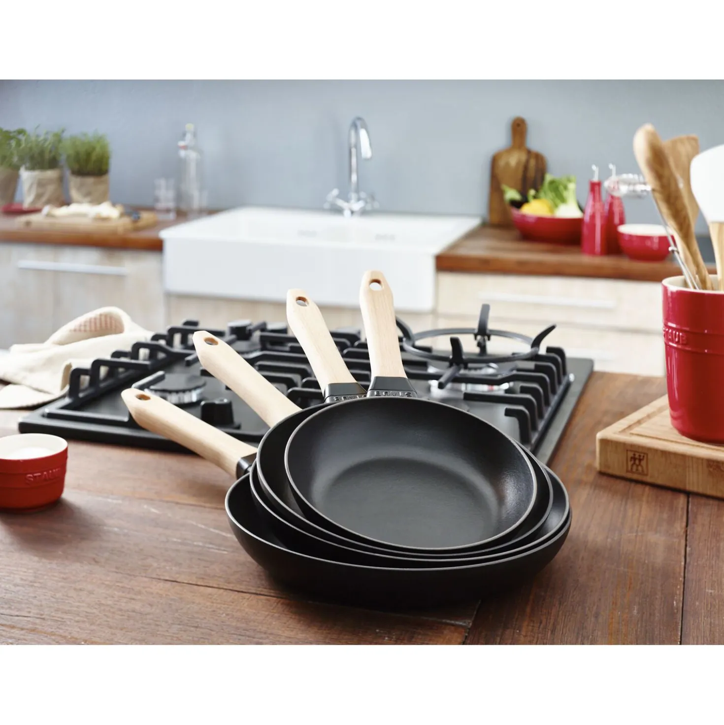 11-inch, Fry Pan Wooden Handle, Black Matte