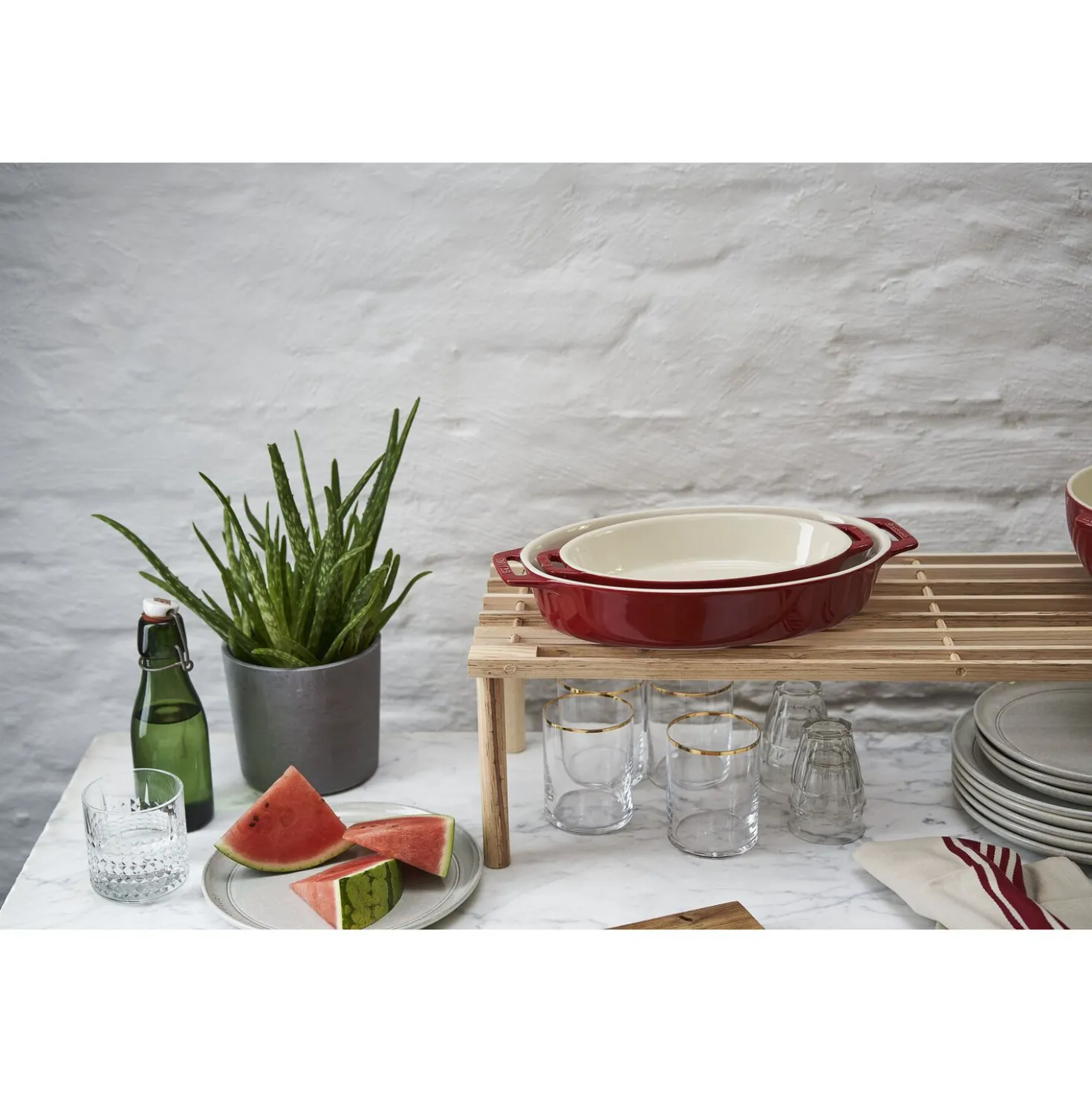 9-inch, Oval, Baking Dish, Cherry