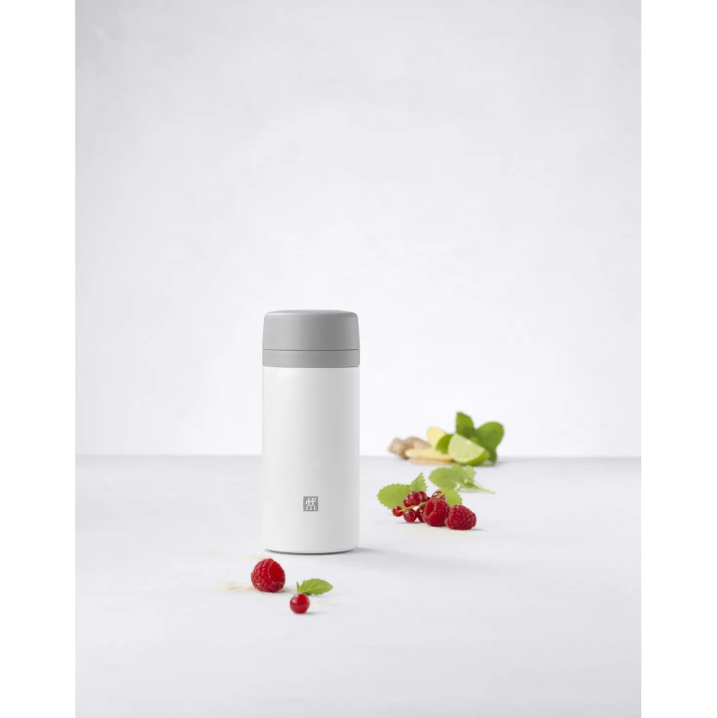 14.25-oz Tea & Fruit Infuser Bottle