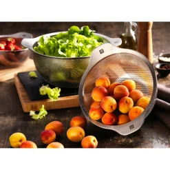 6-pc, Bowl and Strainer Set, silver