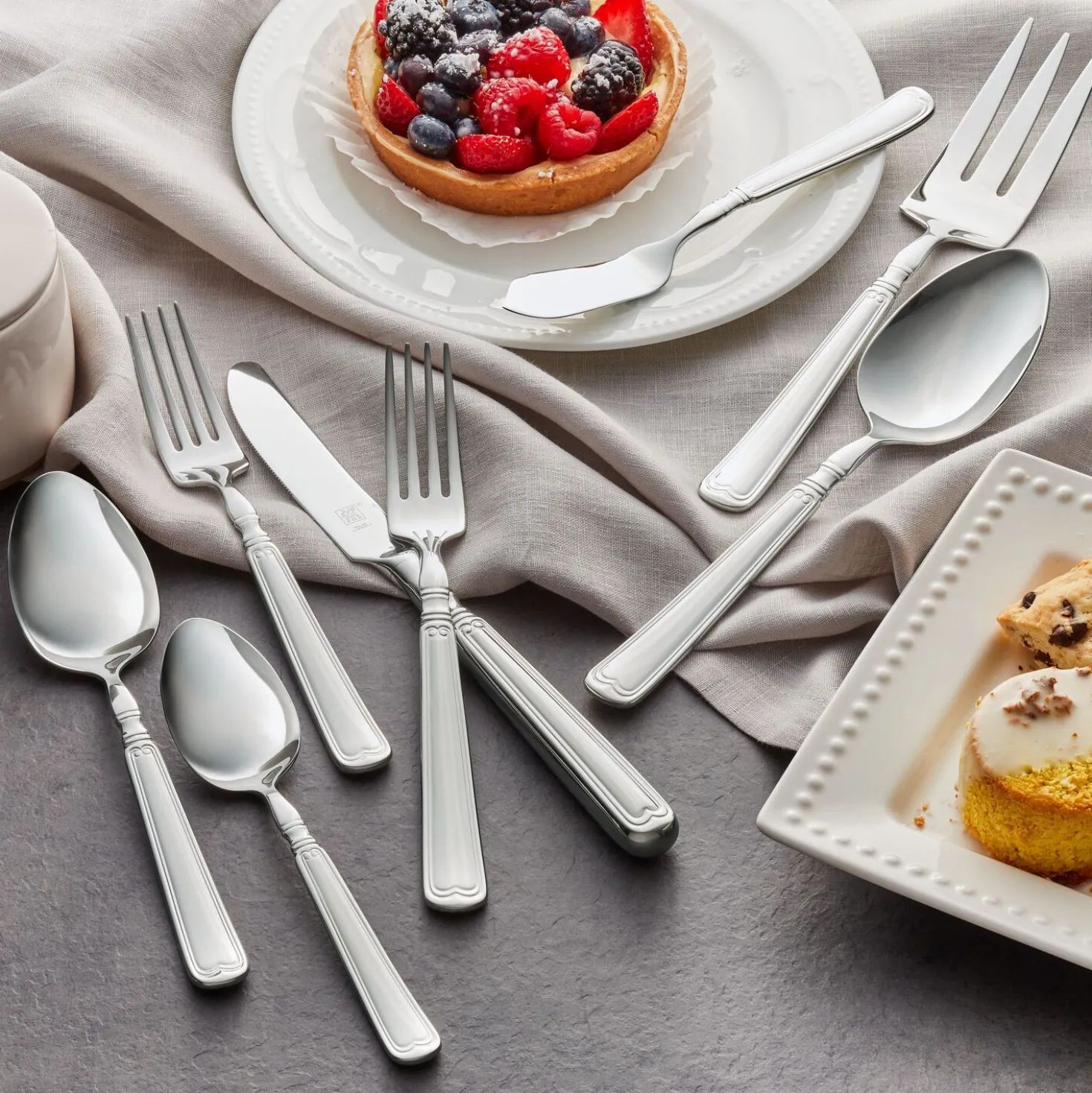 23-pc Flatware Set, 18/10 Stainless Steel