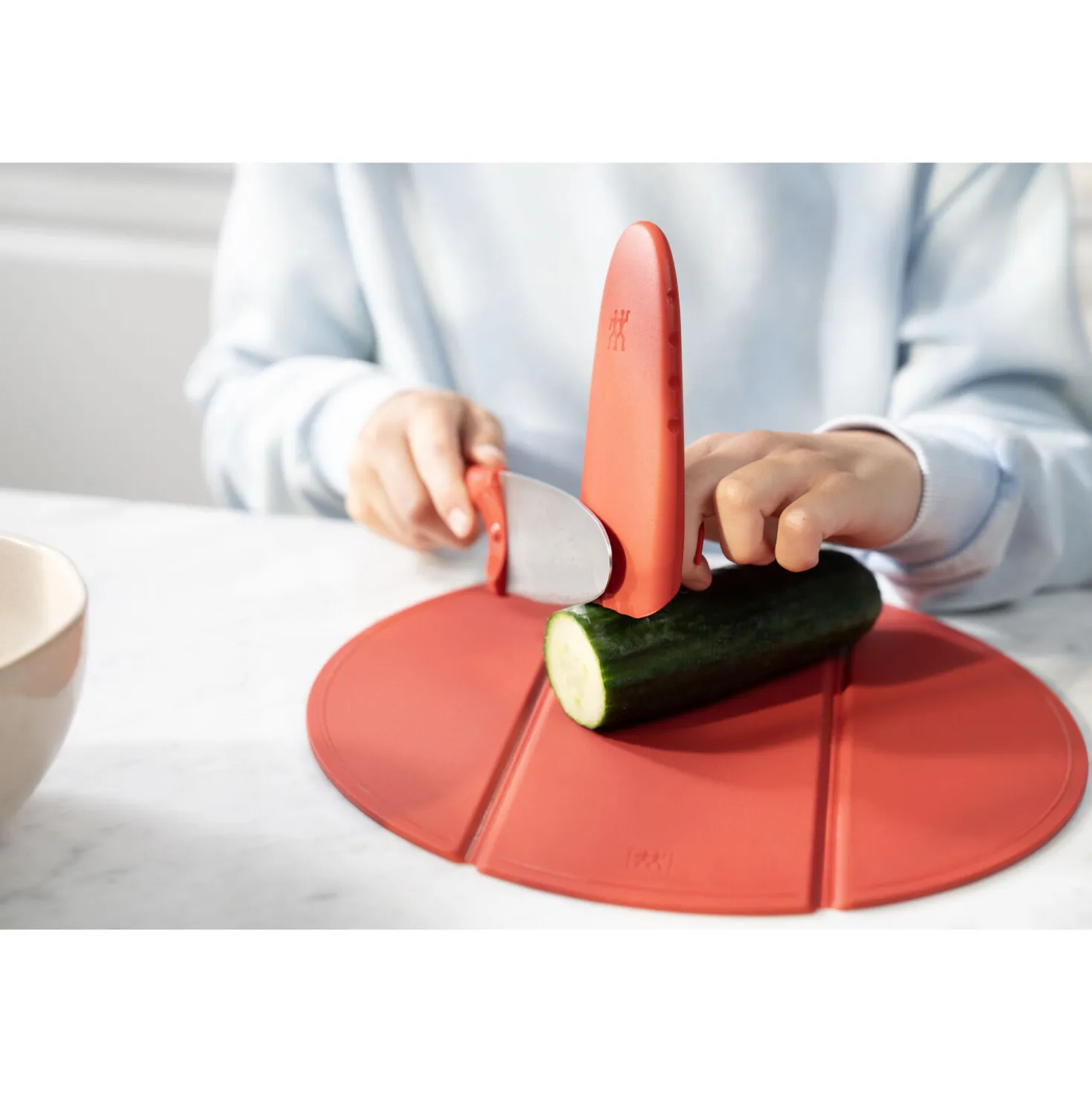 2-pc, Knife And Foldable Cutting Board Set