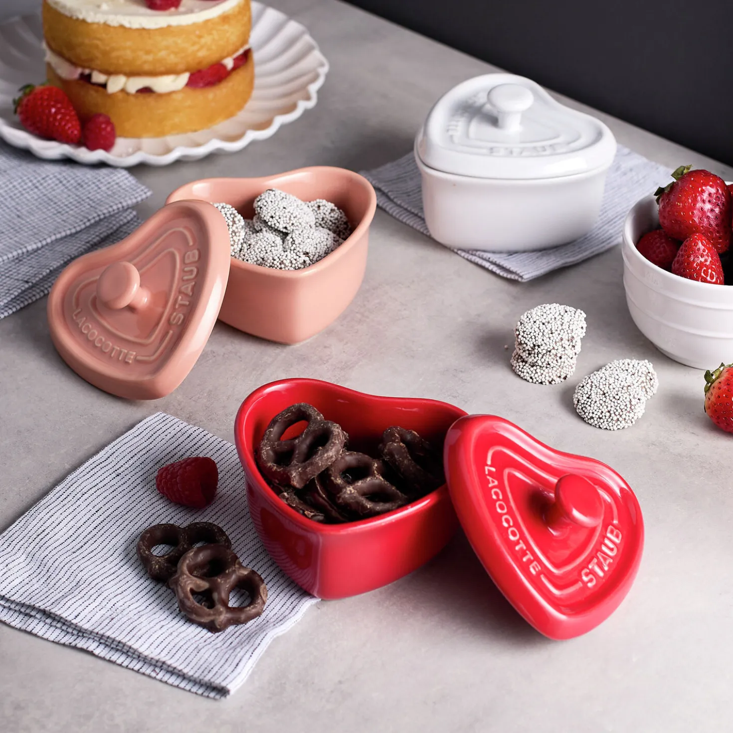 3-pc, Mini Heart Dutch Oven Set, mixed colors