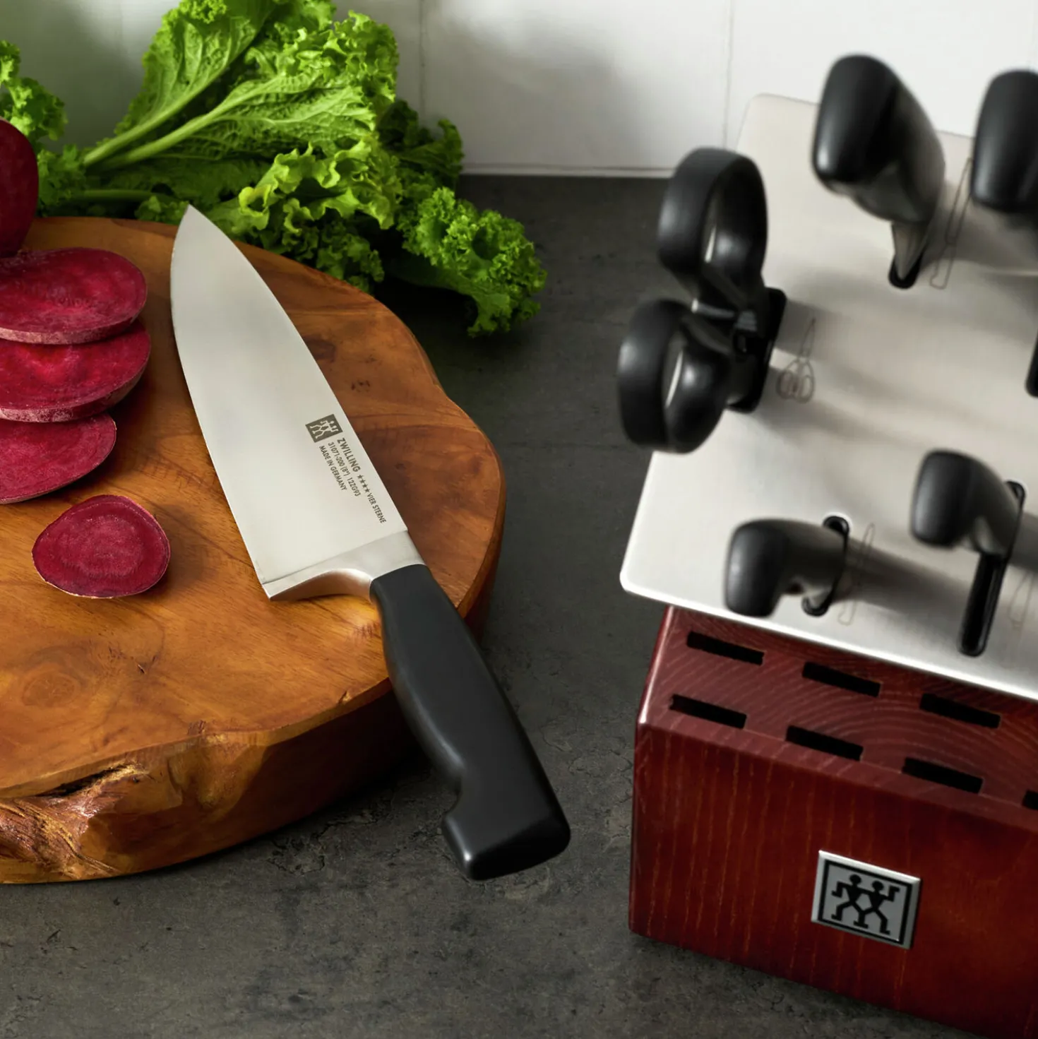 8-pc, Self-Sharpening Knife Block Set, brown