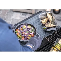 Protection mat, 45 cm x 31 cm, silicone