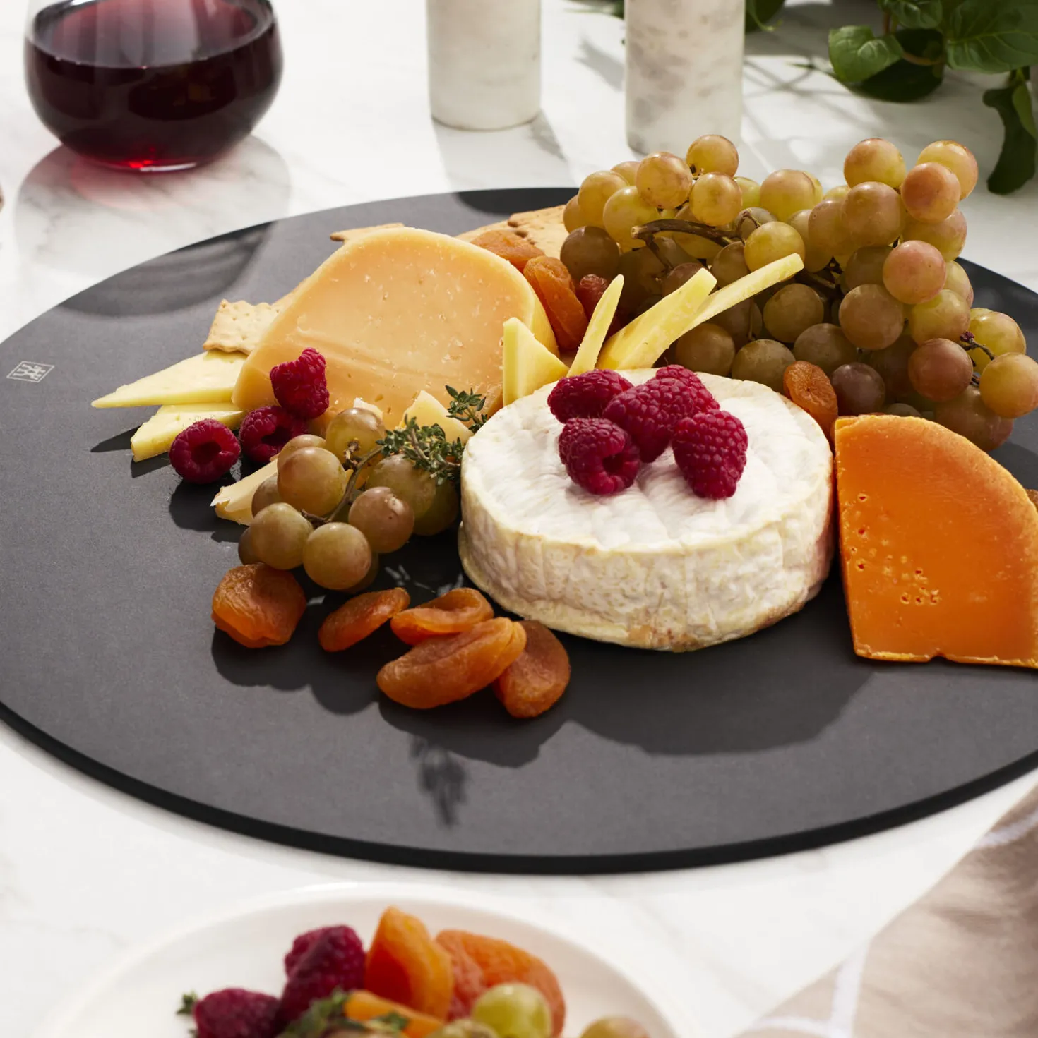 Round Prep And Serving Board