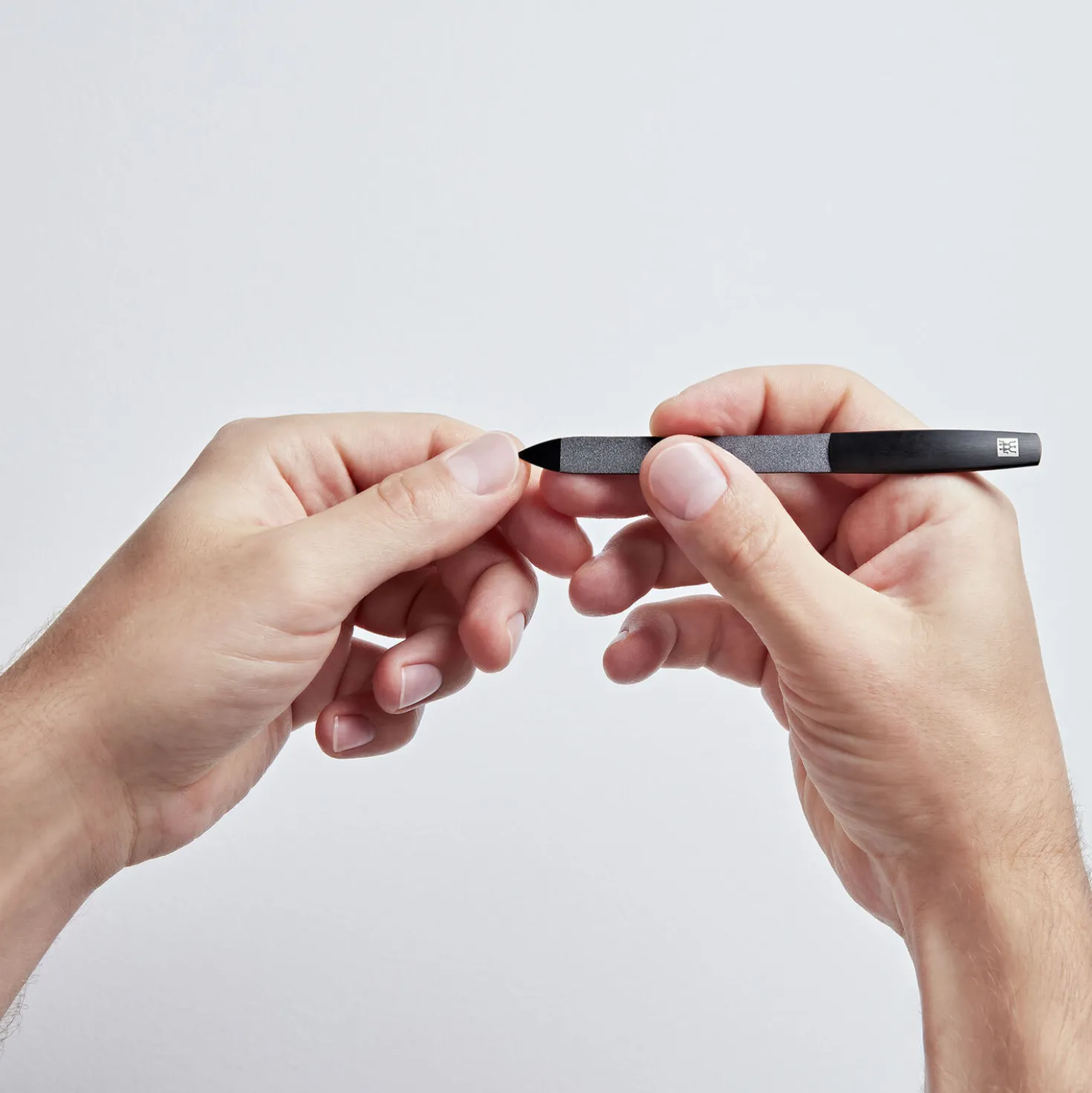 Sapphire Nail File - Black