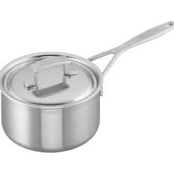 Sauce pan with lid, 2.25 qt, 18/10 Stainless Steel