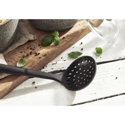 Silicone, Skimming Spoon